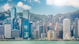 HSI Closes 113 Points Lower; Pharmaceutical Stocks Under Pressure; Chip Stocks Surge