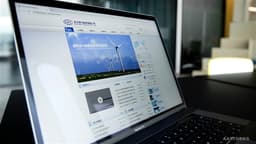 Stocks Linked to Power Grid Experience Speculation; DONGFANG ELECTRIC Soars 10%, HARBIN ELECTRIC Hits Limit as State Grid Unveils '15th 5-Year Plan'