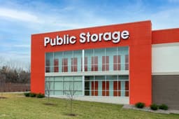 Goldman Sachs Cuts Public Storage Price Target to $321, Maintains Buy Rating
