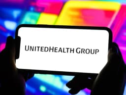 UnitedHealth CEO Calls for Healthcare Reform, Projects $300 Billion Discounts in 2025