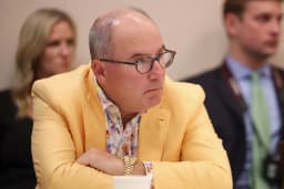 Wedbush Reinstates Salesforce and ServiceNow on AI Watchlist