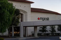Macy's Positioned to Gain Market Share Amid Saks Bankruptcy Restructuring