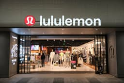 Lululemon Cuts Employee Bonuses Amid Financial Struggles