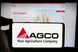 AGCO Corp Sticks To Full-Year Outlook Despite Q1 Sales Dip And Market Volatility