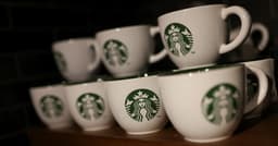 Wendy's Q4 Earnings Exceed Expectations with Strategic Growth Plans