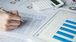 HSBC Research Updates Ratings and Target Prices for Chinese Developers (Table)