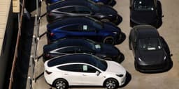 Tesla Stock Approaches $500 for the First Time: What’s Driving Its Rise?