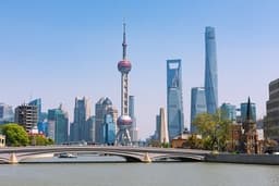 Shanghai Emerges as a Secure Hub for Global Businesses Before the 15th Five-Year Plan