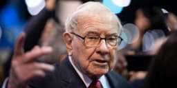 Berkshire Acquires New York Times Shares; Divests Apple, Bank of America, and Amazon in Q4