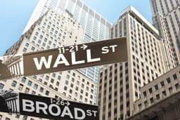 US Stocks Mixed; JM Smucker Shares Plunge After Q4 Results