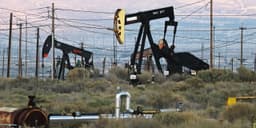 Oil Stocks Rise on Venezuela Developments: 6 Underperformers That Could Be Stronger Investments.