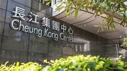 CKI HOLDINGS Announces Regulatory Approval for UK Rails Sale, Anticipates Completion This Month