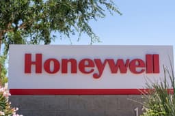 Honeywell Analyst Adopts Bearish Stance; Check Out Tuesday's Top 4 Downgrades