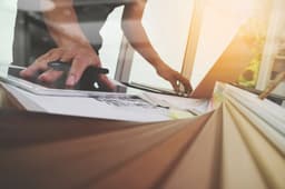 Owens Corning Q4 Earnings: Sales Jump 23%, EPS Beats Estimates, Forecasts Mid 20% Revenue Growth For Q1