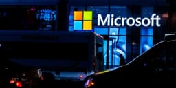 Microsoft and CrowdStrike Top List of 19 Stocks Resilient to AI Changes