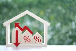 Mortgage Rates Hit 2025 Lows: 3 MBS ETFs To Consider