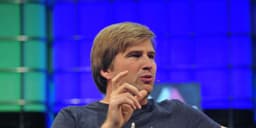 Fintech Billionaire Beats Co-Founder in Fight to Keep Voting Superpowers